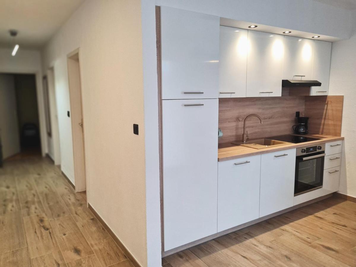 Bellistra Apartman Rabac - E Apartamento Exterior foto