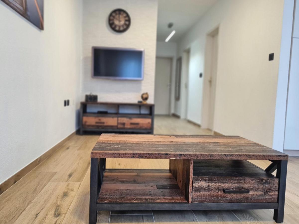 Bellistra Apartman Rabac - E Apartamento Exterior foto